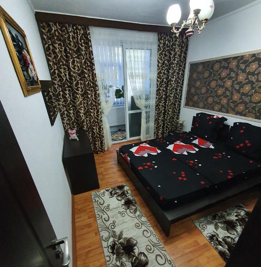 Sweet & Liliana Apartment